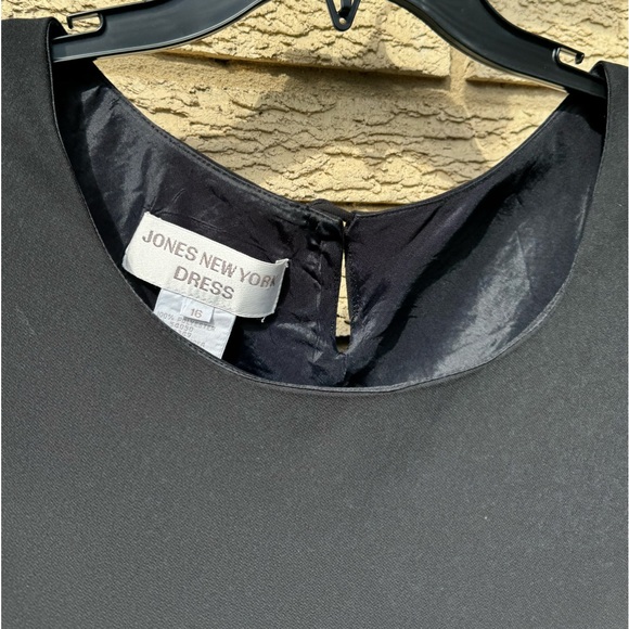 Jones New York dress Black women’s dress size 16 - Picture 3 of 7